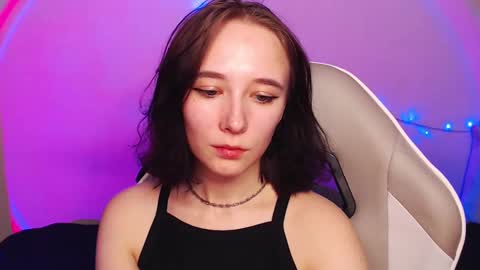 Snapshot of robin_yours chatting on March 9, 2025, 6:11 pm Robin your online show from March 9, 2025, 6:11 pm