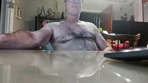 Snapshot of robke1966 chatting on December 22, 2025, 7:16 am robke1966 online show from December 22, 2025, 7:16 am