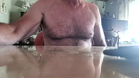 Snapshot of robke1966 chatting on July 5, 2026, 6:42 am robke1966 online show from July 5, 2026, 6:42 am