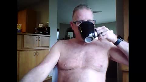 Snapshot of robo0000 chatting on February 2, 2026, 6:39 pm robo0000 online show from February 2, 2026, 6:39 pm