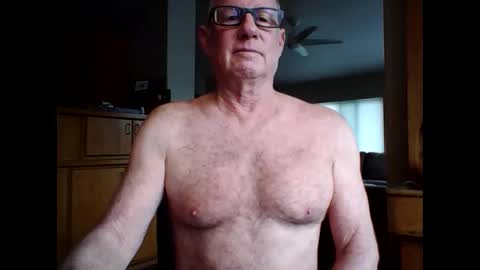 Snapshot of robo0000 chatting on February 19, 2026, 4:58 pm robo0000 online show from February 19, 2026, 4:58 pm