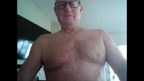 Snapshot of robo0000 chatting on March 25, 2026, 4:24 pm robo0000 online show from March 25, 2026, 4:24 pm