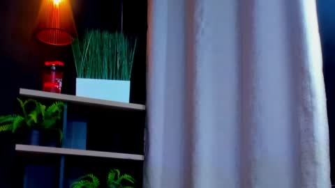 rocco_santos online show from April 30, 2026, 8:57 pm