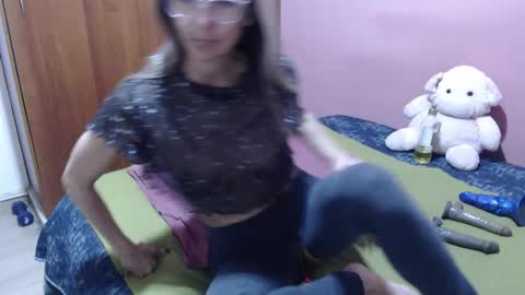 Rochelle online show from September 21, 2025, 8:05 am