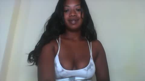 rochellinah online show from April 2, 2026, 12:30 am