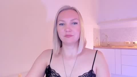 rock__baby online show from December 18, 2024, 8:47 pm