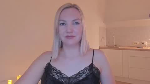 rock__baby online show from January 1, 2025, 1:37 am