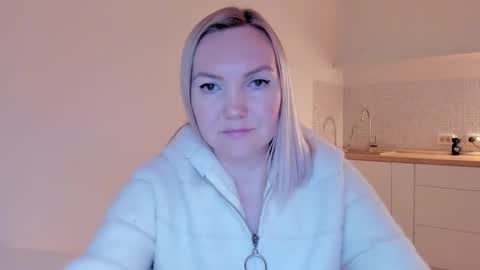 rock__baby online show from February 28, 2025, 5:48 am