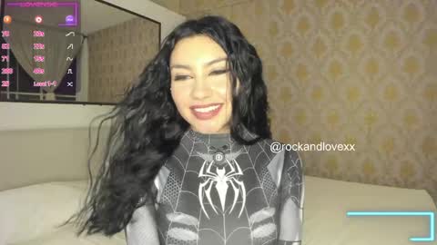 Samantha Estephania  online show from April 26, 2026, 3:15 am