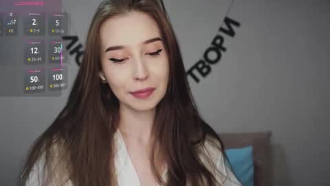 rocketsgirl online show from October 5, 2025, 5:39 am