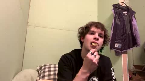 Snapshot of rockeylo99 chatting on December 5, 2025, 12:30 am rockeylo99 online show from December 5, 2025, 12:30 am