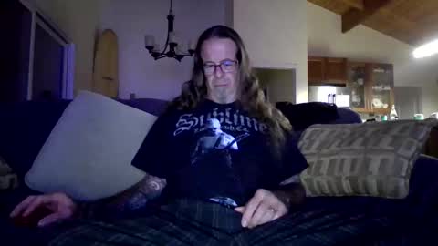 rockstar808 online show from May 3, 2026, 9:48 am