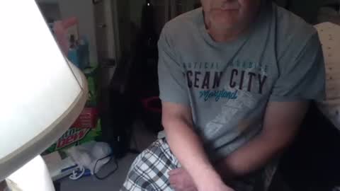 Snapshot of rocky082288 chatting on February 1, 2025, 10:37 am rocky082288 online show from February 1, 2025, 10:37 am