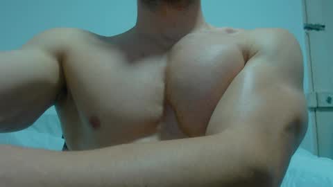 rocky muscle online show from May 18, 2026, 4:40 am