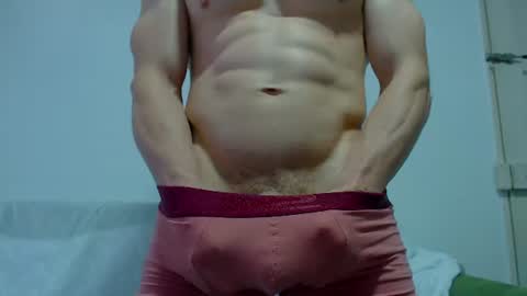 rocky muscle online show from June 19, 2026, 9:18 pm
