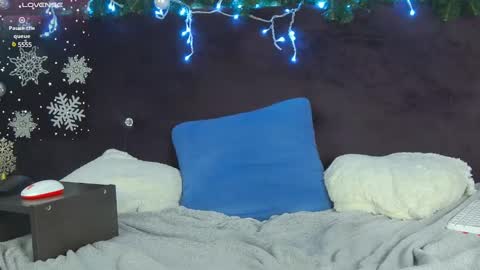 Snapshot of roddy_riss chatting on December 22, 2024, 11:00 am Roddy online show from December 22, 2024, 11:00 am