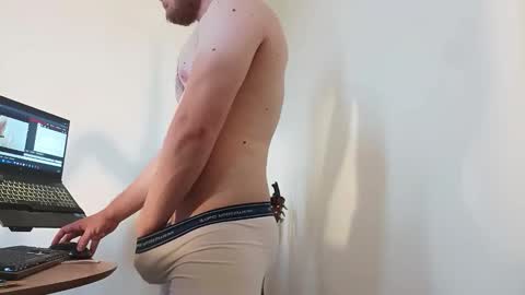 rodrigoengineer online show from February 1, 2026, 6:50 pm