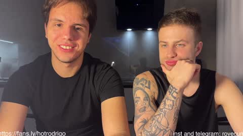 Rodrigo online show from February 8, 2025, 9:46 pm