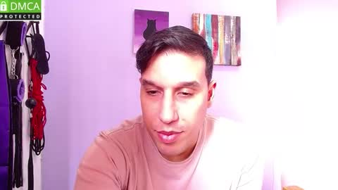 Thiago independent model online show from February 20, 2026, 7:03 pm