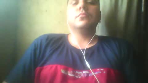 Snapshot of roger3600 chatting on December 22, 2025, 6:49 pm Roger online show from December 22, 2025, 6:49 pm