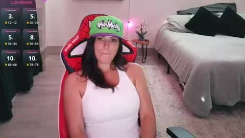 Snapshot of rogues_gambitxo chatting on June 16, 2026, 9:06 pm rogues_gambitxo online show from June 16, 2026, 9:06 pm