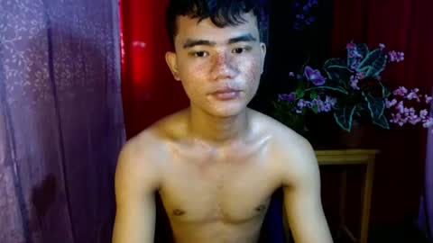 Snapshot of roianboyyy chatting on July 4, 2026, 11:55 pm roianboyyy online show from July 4, 2026, 11:55 pm