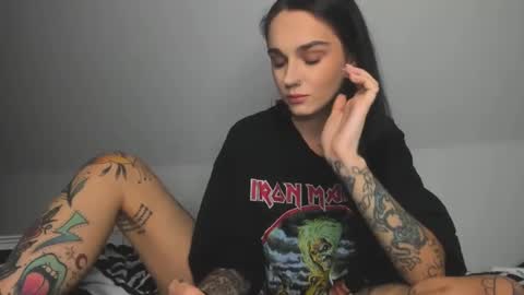 Snapshot of rokiinbaby chatting on December 17, 2024, 8:43 pm rokiinbaby online show from December 17, 2024, 8:43 pm