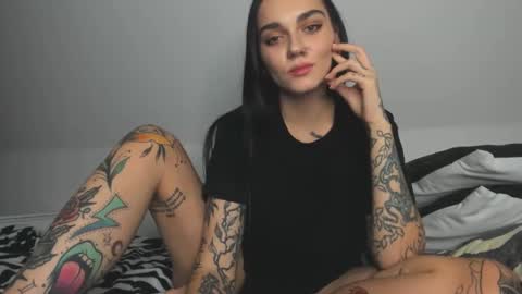 Snapshot of rokiinbaby chatting on January 13, 2025, 11:49 pm rokiinbaby online show from January 13, 2025, 11:49 pm