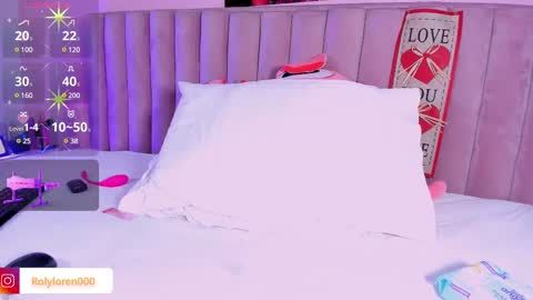 Snapshot of rolyloren chatting on February 20, 2025, 3:45 am Marcela online show from February 20, 2025, 3:45 am