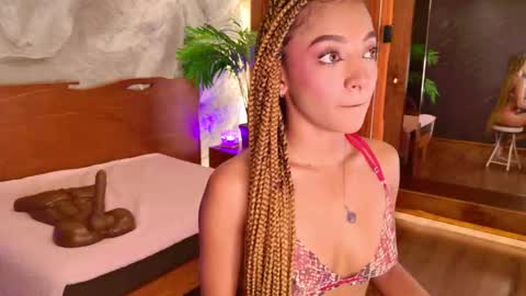 Marcela  online show from March 13, 2026, 4:46 pm