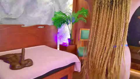 Marcela  online show from March 14, 2026, 6:02 pm