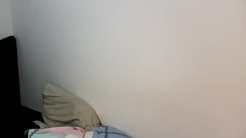 Snapshot of roma22_ chatting on May 27, 2026, 1:57 am Roma online show from May 27, 2026, 1:57 am