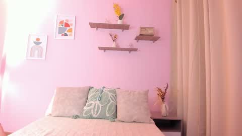 Snapshot of roma_lovee chatting on May 25, 2026, 11:16 am Roma online show from May 25, 2026, 11:16 am