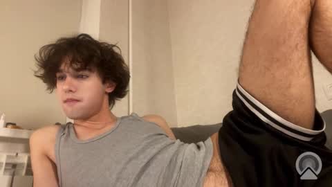 roma_shyguy_ online show from February 3, 2026, 5:07 pm