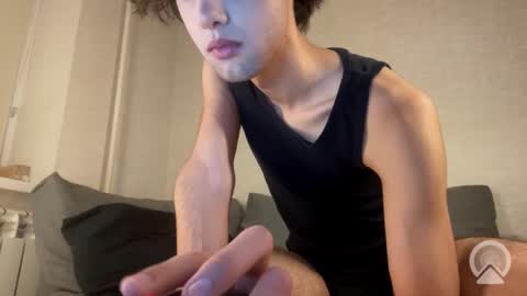 roma_shyguy_ online show from February 6, 2026, 7:06 pm