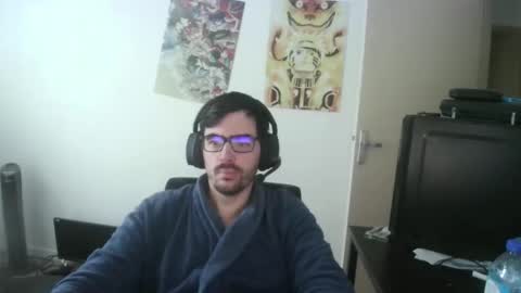 romainb72 online show from November 28, 2025, 9:23 am