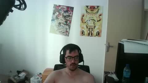 romainb72 online show from May 27, 2026, 7:16 am