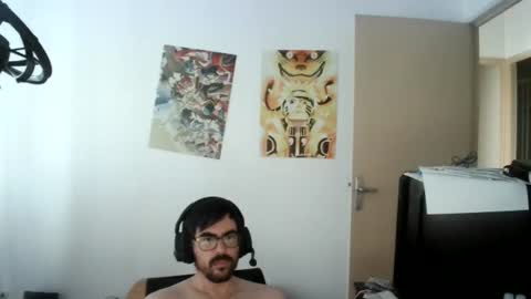 Snapshot of romainb72 chatting on July 26, 2026, 4:47 pm romainb72 online show from July 26, 2026, 4:47 pm