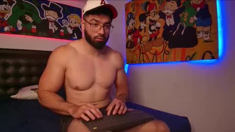 Snapshot of roman_lux chatting on February 12, 2025, 2:14 am Roman Lux online show from February 12, 2025, 2:14 am