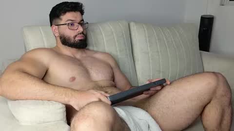 Roman Lux online show from February 18, 2026, 3:02 am