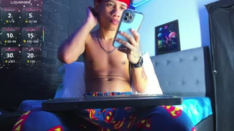 Snapshot of romancartier_ chatting on June 16, 2026, 6:05 am Roman Cartier online show from June 16, 2026, 6:05 am