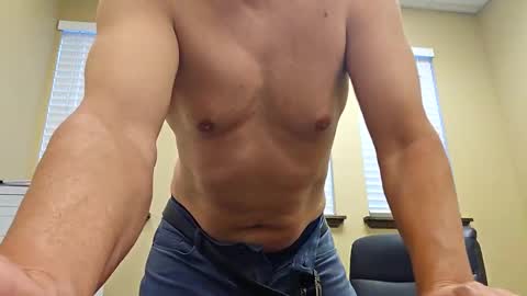 romanteeks online show from February 11, 2025, 12:28 am