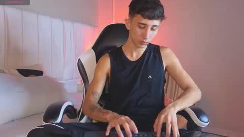 Rome online show from April 28, 2026, 7:52 pm
