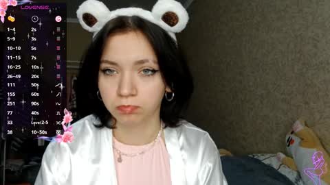 Snapshot of romeliahastert chatting on November 19, 2025, 10:15 am Anica online show from November 19, 2025, 10:15 am