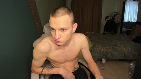 Snapshot of romeo_mercy chatting on February 3, 2025, 8:13 am Romeo online show from February 3, 2025, 8:13 am