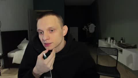 Snapshot of romeo_mercy chatting on February 28, 2025, 10:50 pm Romeo online show from February 28, 2025, 10:50 pm