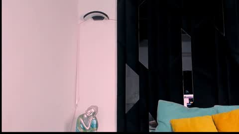 Romeo Ricci online show from January 11, 2025, 6:01 pm