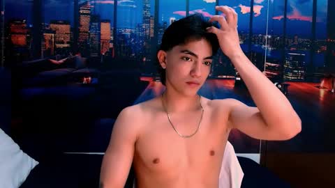 Snapshot of romeomillerr chatting on November 14, 2025, 9:24 pm Romeo online show from November 14, 2025, 9:24 pm