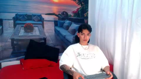 Snapshot of romeomillerr chatting on January 7, 2026, 8:33 pm Romeo online show from January 7, 2026, 8:33 pm