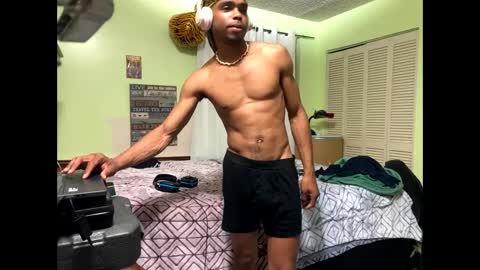 romeotyn online show from February 27, 2025, 6:50 am